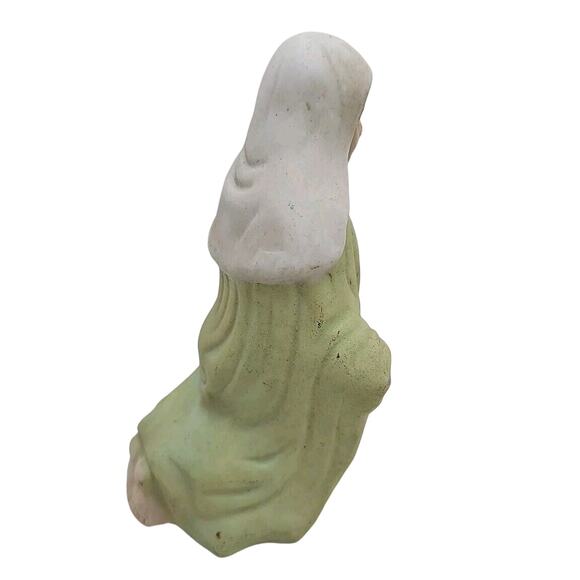 2 Vintage Nativity Replacement Figurines Mary & Shepherd Hand Painted Christmas - Picture 6 of 10